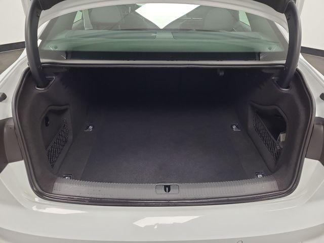 2022 Audi A4 Premium Plus 45 TFSI S line quattro S tronic