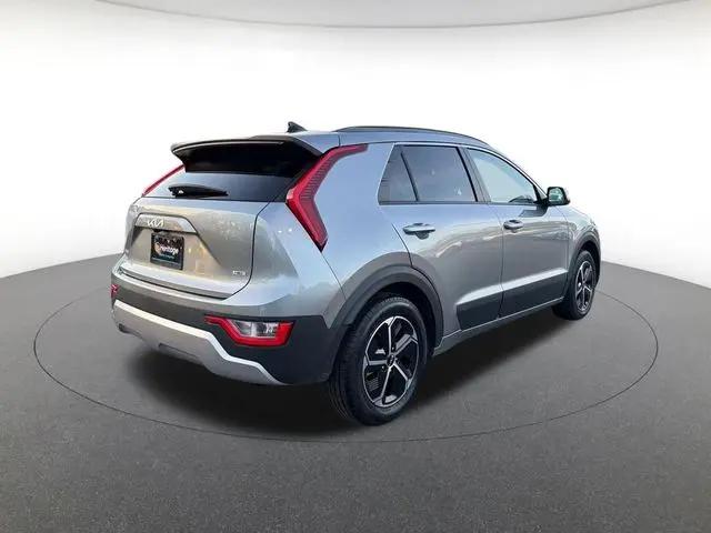 2023 Kia Niro LX