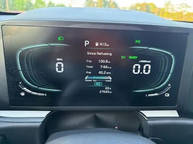 2023 Kia Niro LX