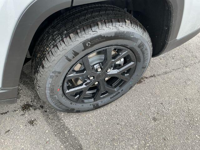 2026 Jeep Grand Cherokee L Altitude 4x4