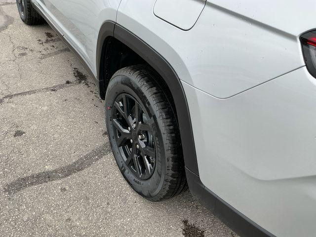 2026 Jeep Grand Cherokee L Altitude 4x4