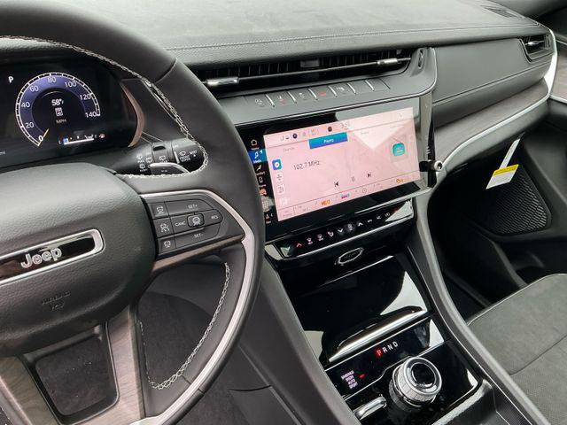 2026 Jeep Grand Cherokee L Altitude 4x4