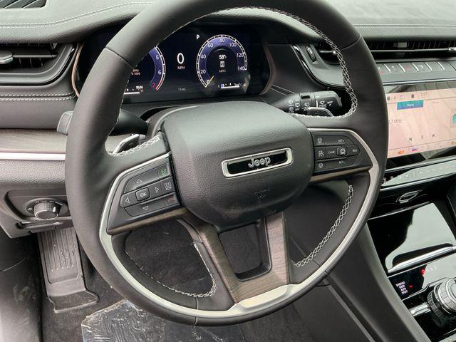 2026 Jeep Grand Cherokee L Altitude 4x4