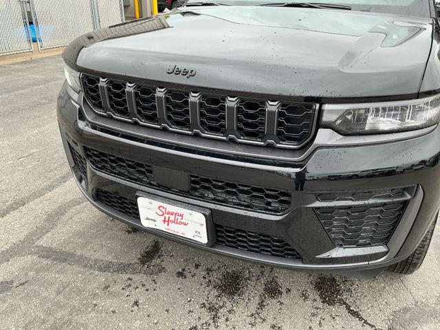 2026 Jeep Grand Cherokee L Altitude 4x4