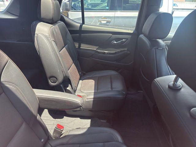 2022 Chevrolet Traverse AWD High Country