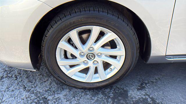 2013 Mazda Mazda3 i Touring