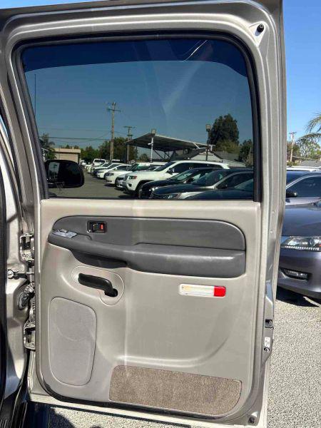 2003 GMC Yukon XL SLE