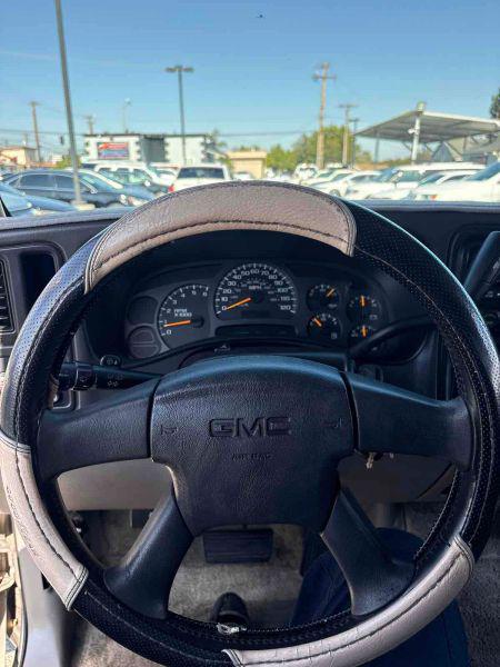 2003 GMC Yukon XL SLE