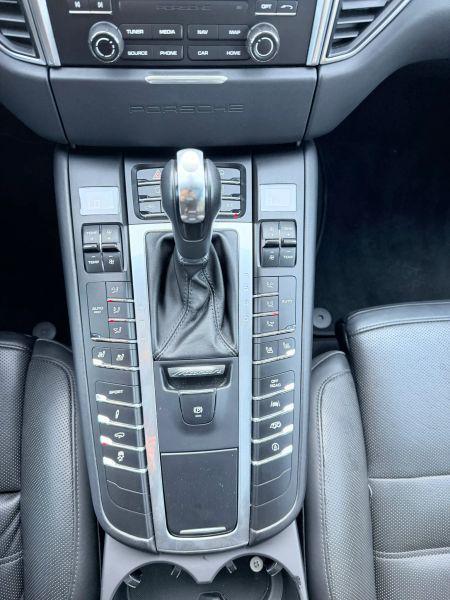 2017 Porsche Macan GTS