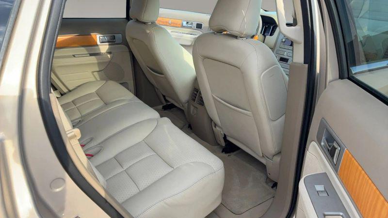 2007 Lincoln MKX Base