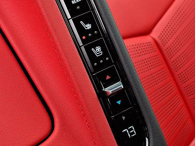 2024 Chevrolet Corvette 2LT