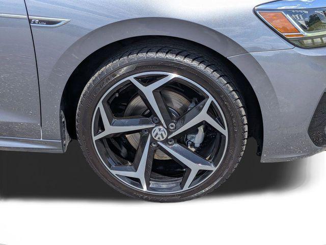2020 Volkswagen Passat 2.0T R-Line
