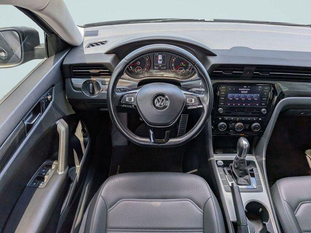 2020 Volkswagen Passat 2.0T R-Line