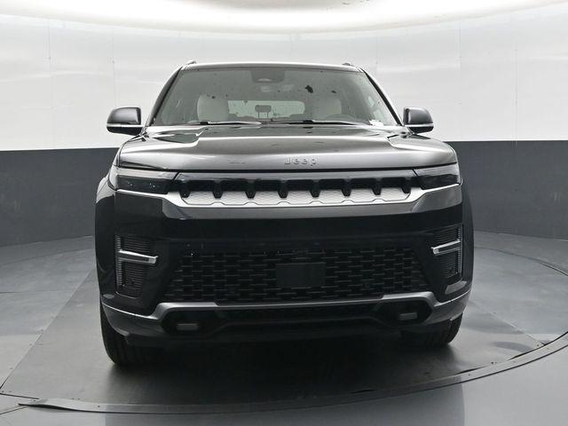 2026 Jeep Grand Wagoneer Unknown