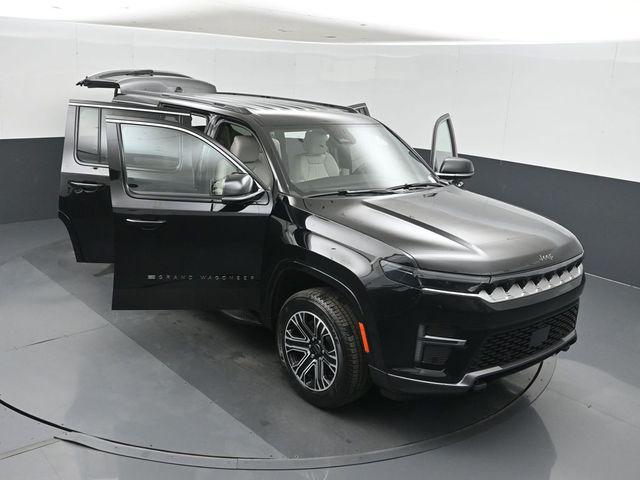 2026 Jeep Grand Wagoneer Unknown