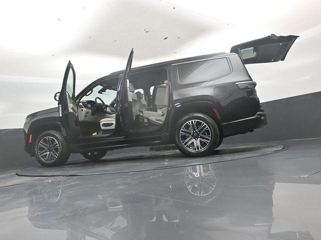 2026 Jeep Grand Wagoneer Unknown