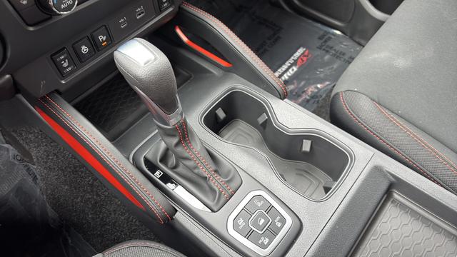 2026 Nissan Frontier Crew Cab PRO-4X 4x4