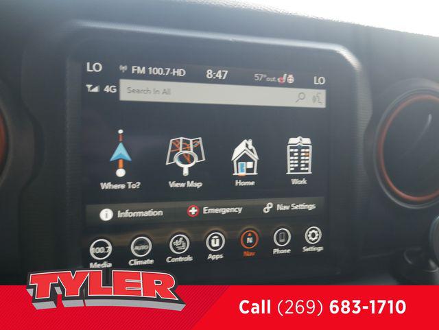2022 Jeep Gladiator Sport