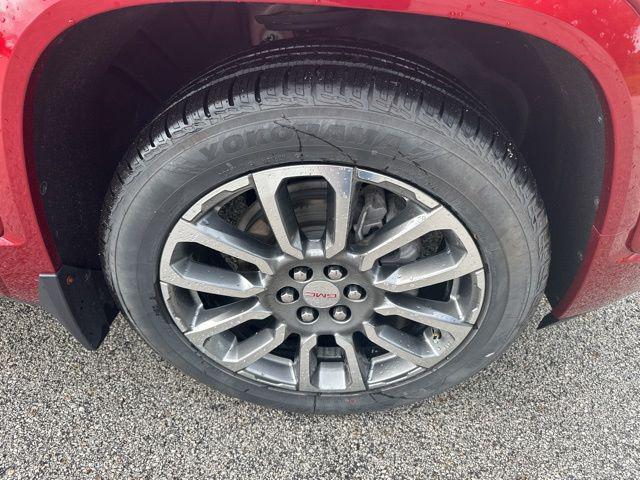 2023 GMC Acadia AWD Denali