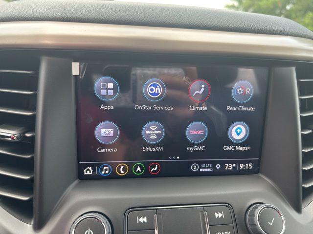 2023 GMC Acadia AWD Denali