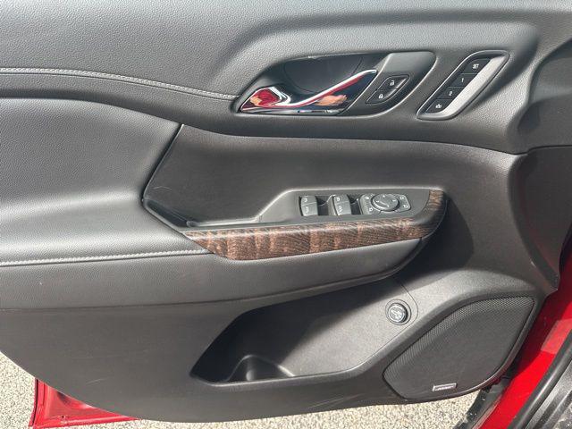 2023 GMC Acadia AWD Denali