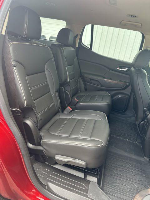 2023 GMC Acadia AWD Denali