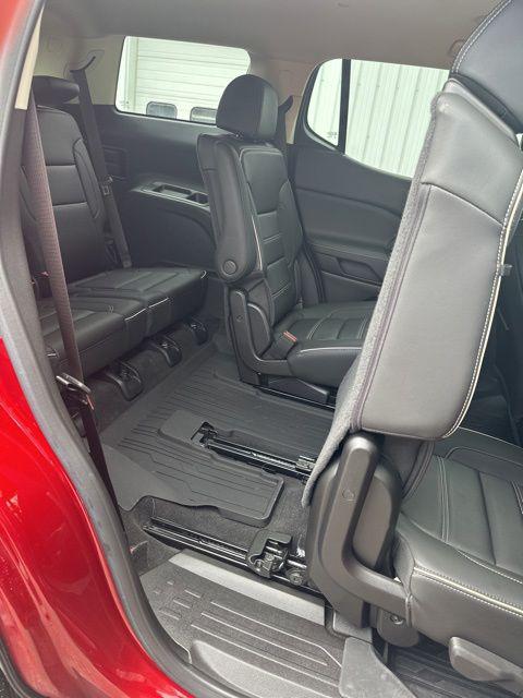 2023 GMC Acadia AWD Denali