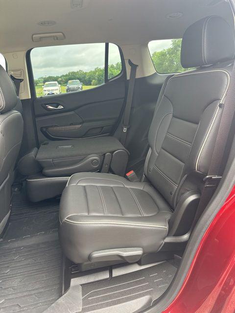 2023 GMC Acadia AWD Denali