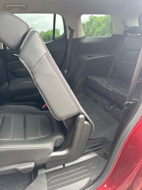 2023 GMC Acadia AWD Denali
