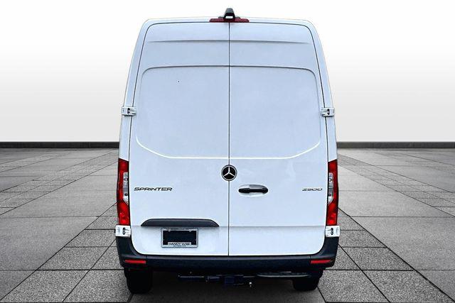 2026 Mercedes-Benz Sprinter 2500 Cargo 170 WB