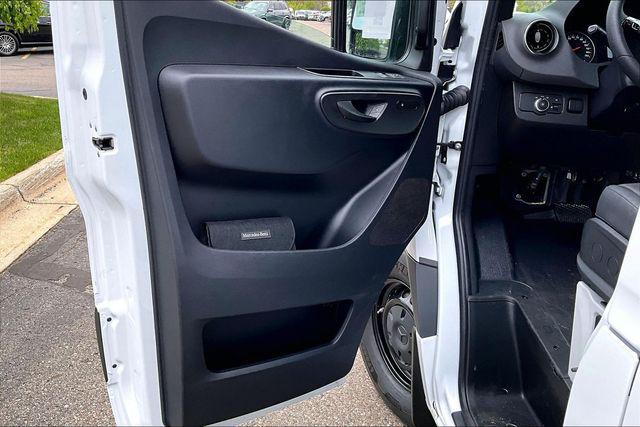 2026 Mercedes-Benz Sprinter 2500 Cargo 170 WB