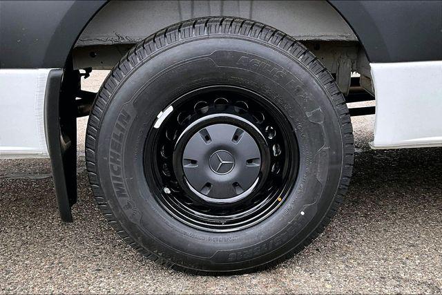 2026 Mercedes-Benz Sprinter 2500 Cargo 170 WB
