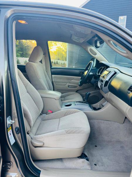 2011 Toyota Tacoma PreRunner V6