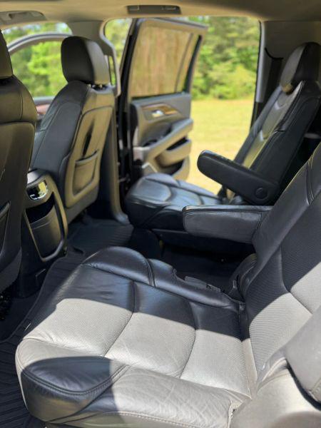 2018 Cadillac Escalade ESV Luxury