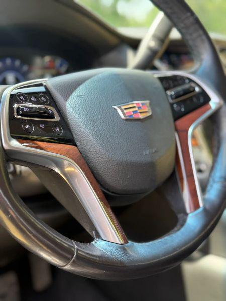 2018 Cadillac Escalade ESV Luxury