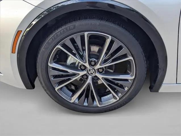 2024 Toyota Prius XLE