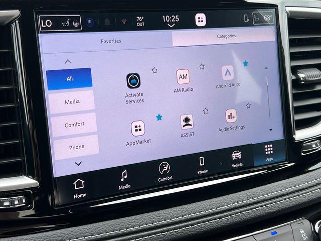 2027 Chrysler Pacifica Select