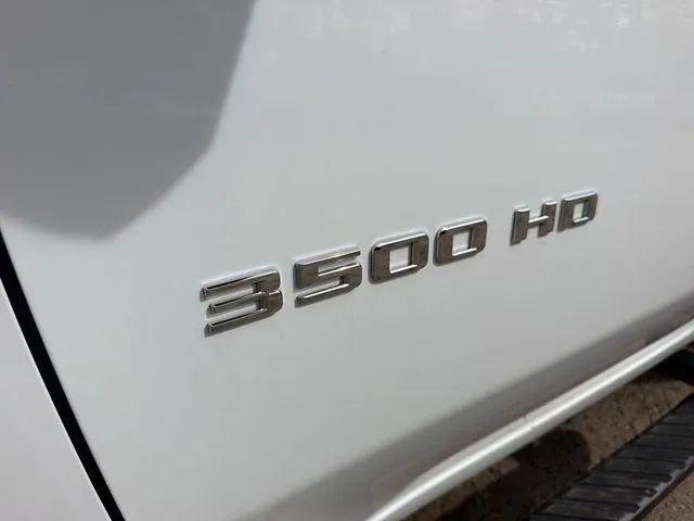 2020 Chevrolet Silverado 3500HD 4WD Regular Cab Long Bed WT