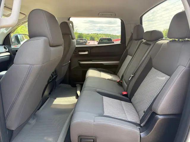 2015 Toyota Tundra SR5 5.7L V8