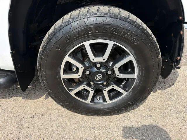 2015 Toyota Tundra SR5 5.7L V8