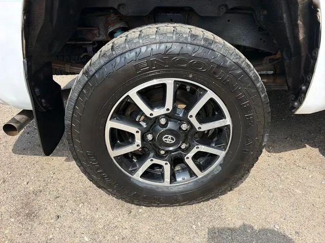 2015 Toyota Tundra SR5 5.7L V8