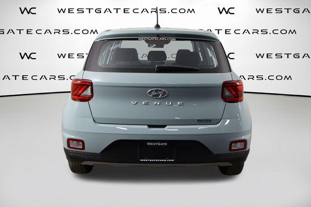 2025 Hyundai Venue SE