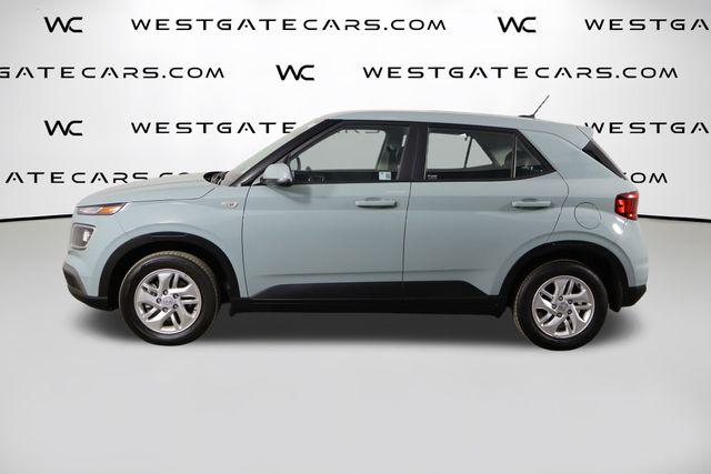 2025 Hyundai Venue SE