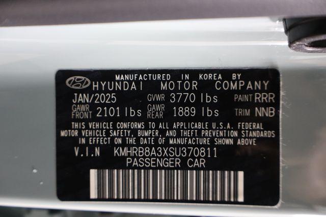 2025 Hyundai Venue SE