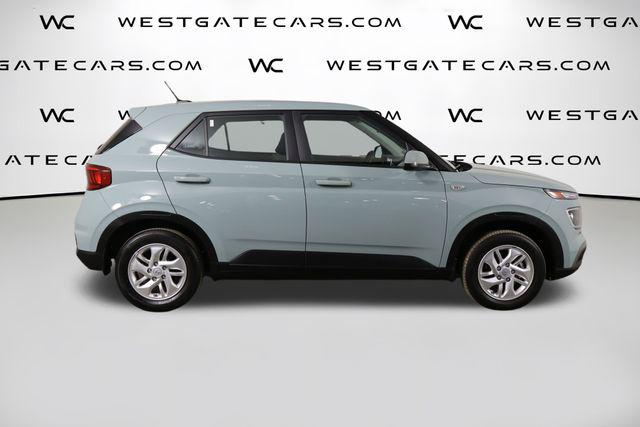 2025 Hyundai Venue SE