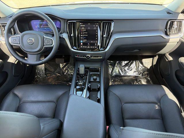 2025 Volvo S60 B5 Core