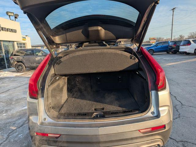 2023 Cadillac XT4 AWD Premium Luxury