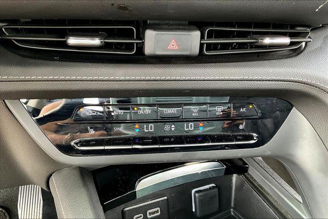2023 Buick Envision Essence FWD