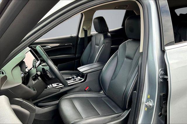 2023 Buick Envision Essence FWD