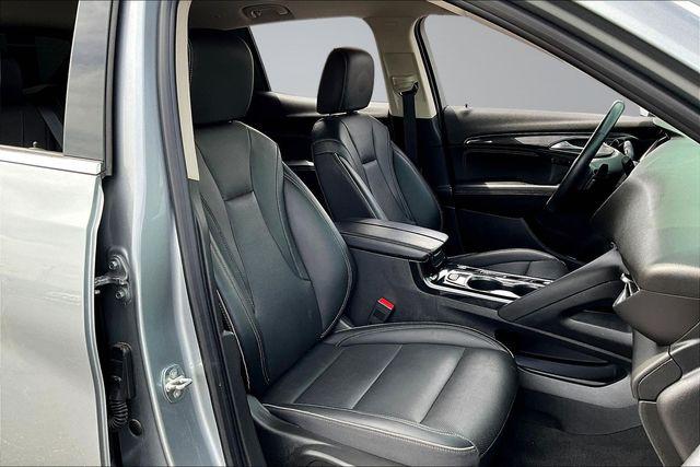 2023 Buick Envision Essence FWD